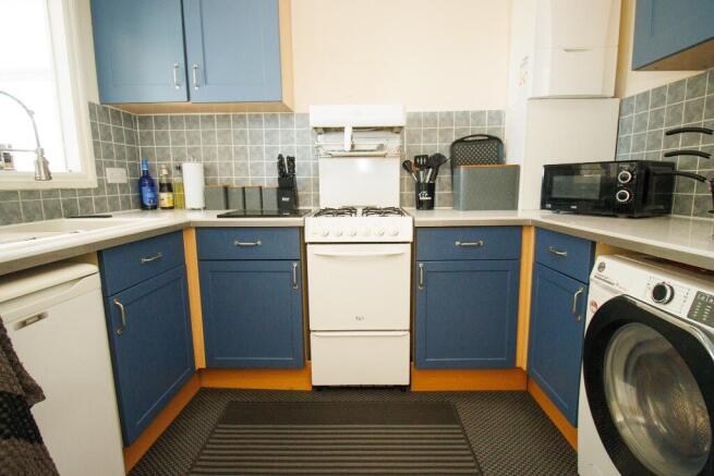 2 bed Apartment for sale Image 7