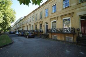 Flat 6, Royal Parade, Bayshill Road, Cheltenham GL50 3AY