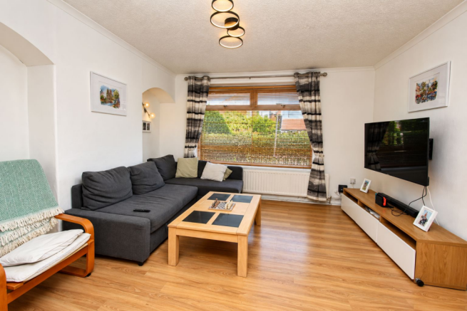 Bavington Drive, Fenham, Newcastle upon Tyne, Tyne and Wear, NE5 2HS photo 3