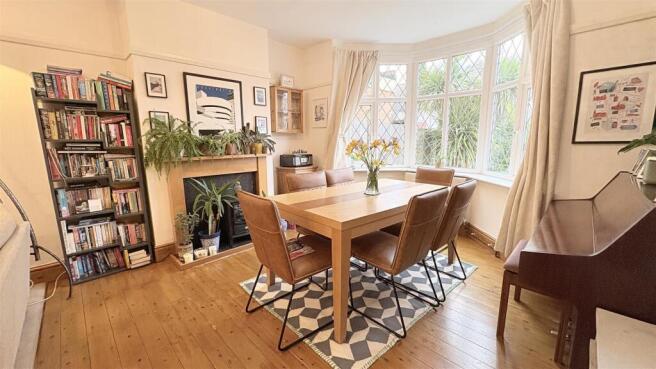 Open Plan Dining Area