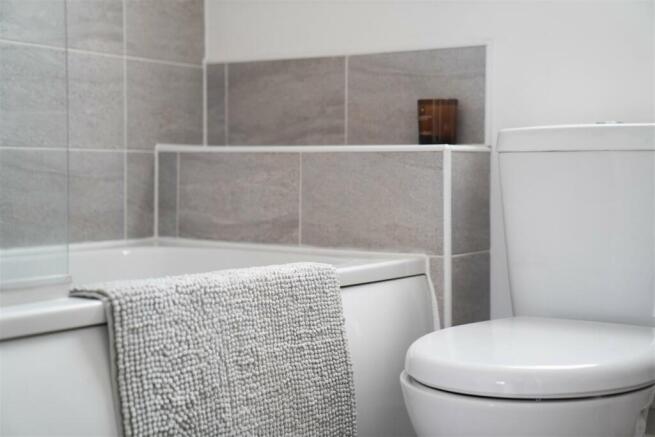 bathroom-3.jpg