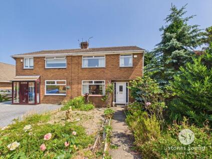 The Crescent, Blackburn, BB2