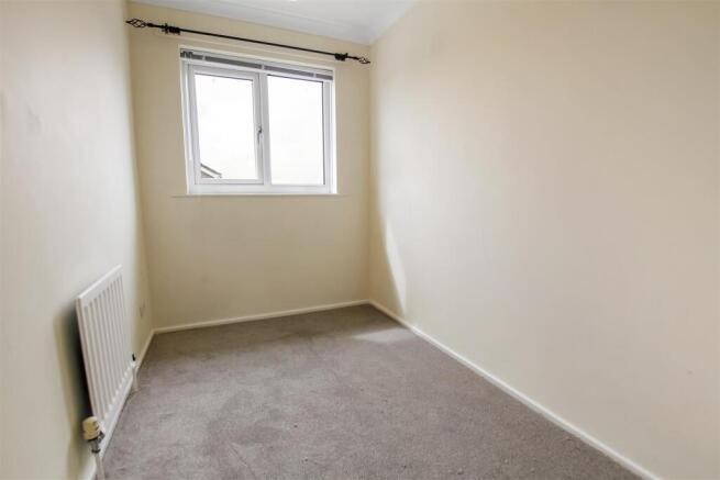 3 bed Semi-Detached for sale Image 10