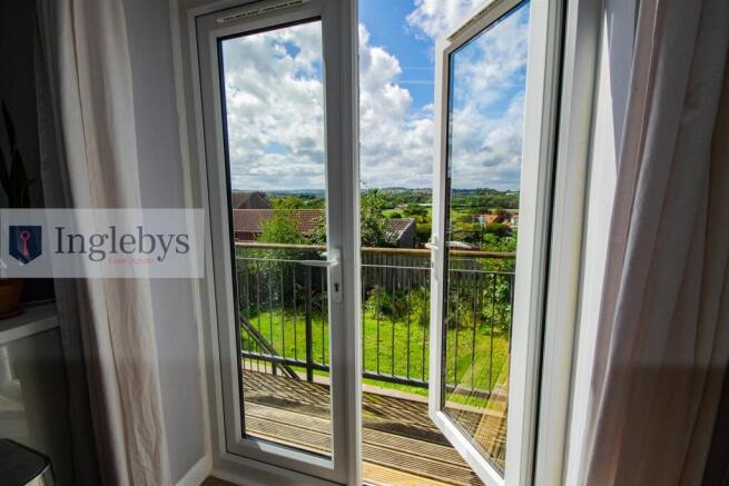 3 bed House for sale Image 9