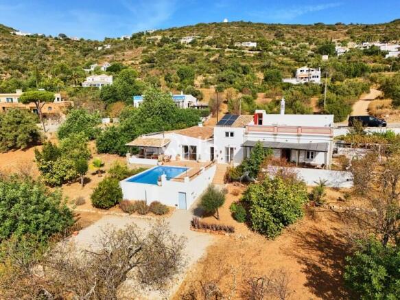 DJI_20251015113746_0005_D