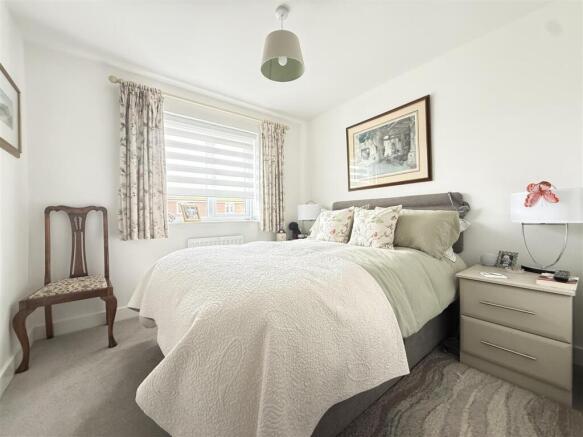 3 bed Semi-Detached for sale Image 7