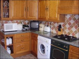 Kitchen (2)
