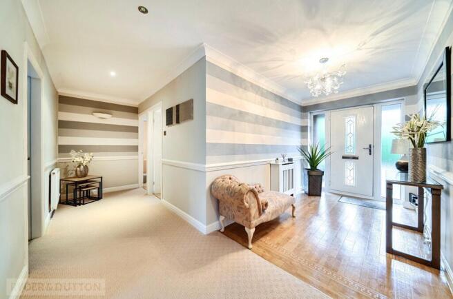 3 bed Detached Bungalow for sale Image 9