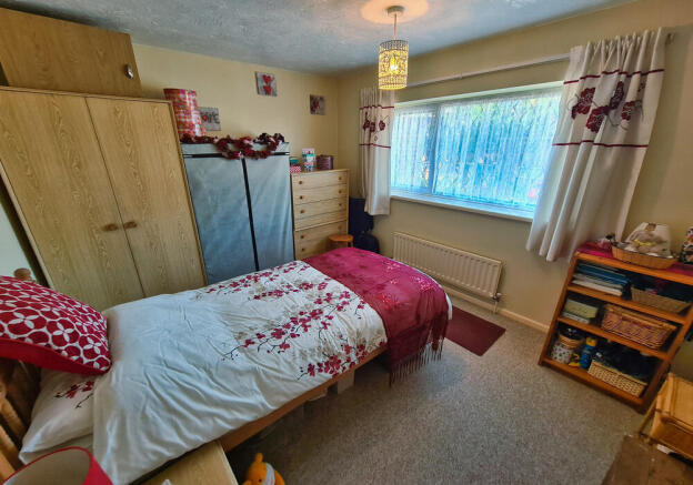 Photo 8