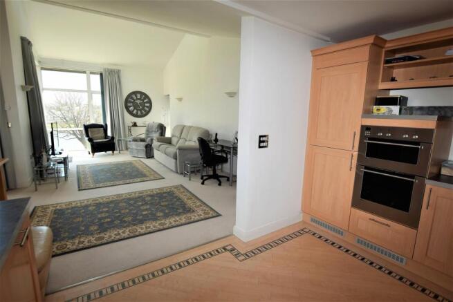Living/Dining Room
