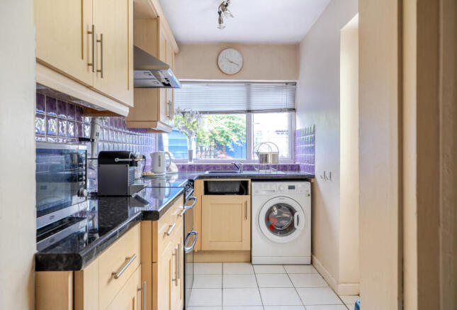 1311026-13-68552b...