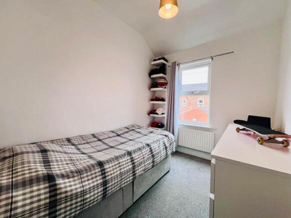 BEDROOM3 (2).jpg