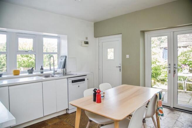 4 bed Character Property for sale Image 9