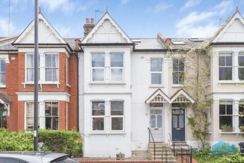 Warwick Road, Bounds Green, London, N11