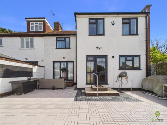 Presented by Clinton at EweMove Bexleyheath and Da