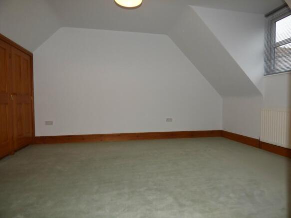 bedroom 2 (1)