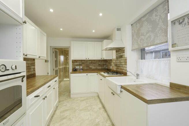 Kitchen 2