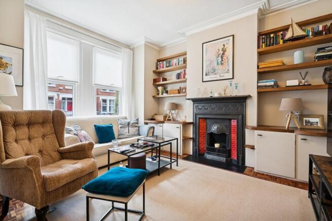 15 Boundary Road, London SW19 reception.jpg