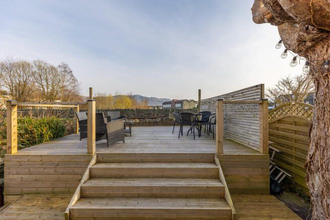 Rear Decking Area
