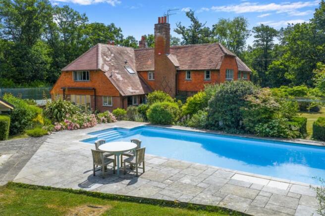 Gardens / Pool