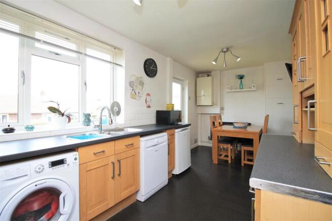 Kitchen/Dining Room
