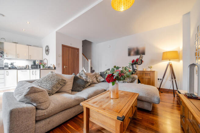 1411345-5-6995992...