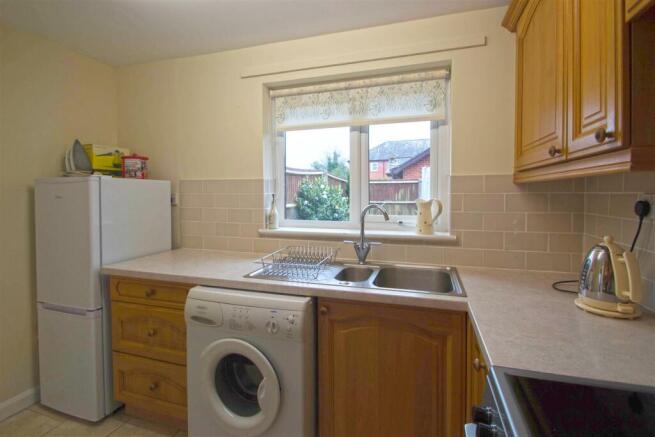kitchen2.jpg