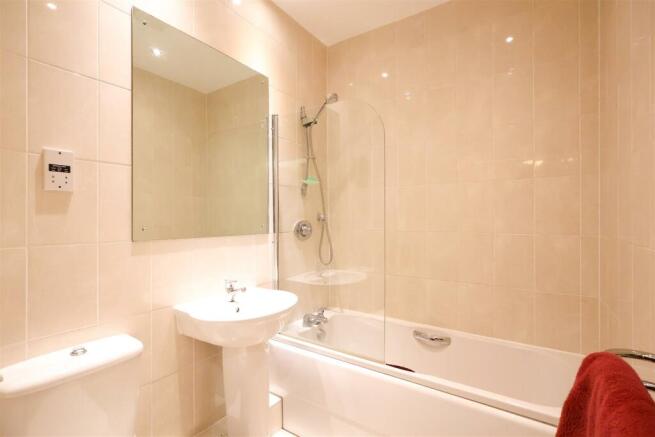 1 bed Apartment for sale Image 7