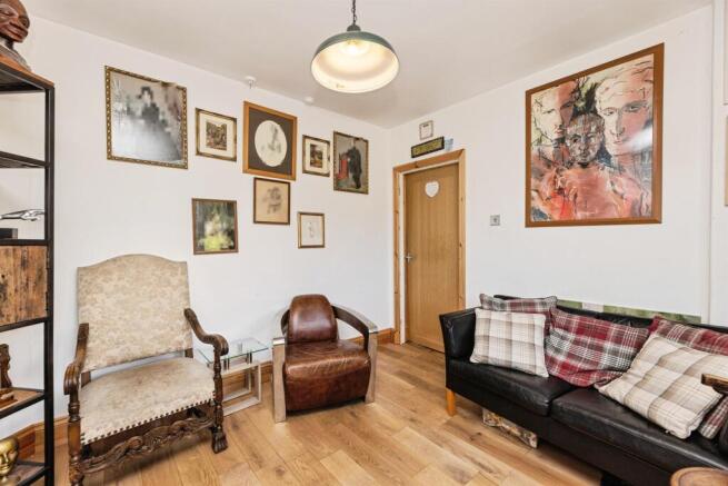 2 bed Semi-Detached Bungalow for sale Image 8