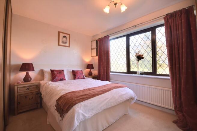 Bedroom 2 (Double)