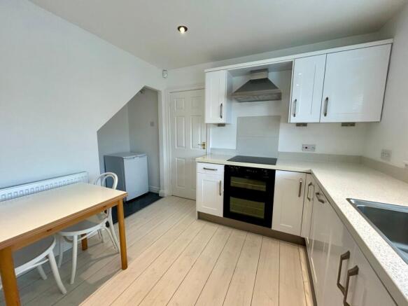 3 bed Detached for sale Image 11