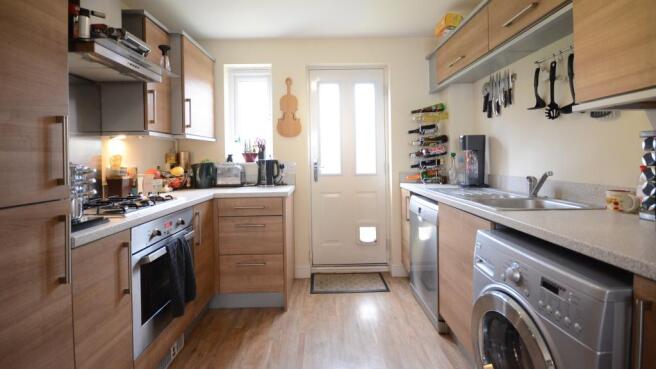 Photo 8