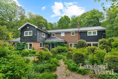 Lanercost Close, Welwyn, Hertfordshire, AL6