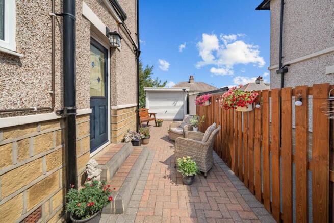 3 bed Semi-Detached for sale Image 11