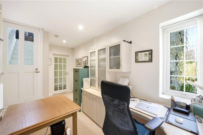 3 bed Bungalow for sale Image 7
