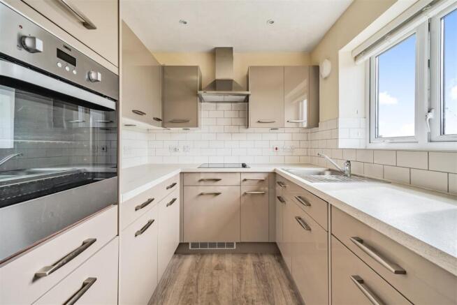 Kitchen.jpg