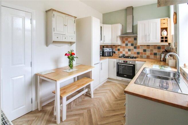 3 bed Terraced for sale Image 4
