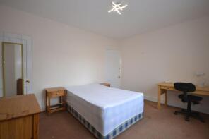 35, St Peters Road, Reading RG6 1NT