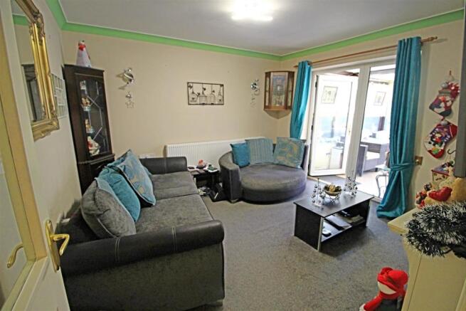Lounge 117Peatburn.jpg