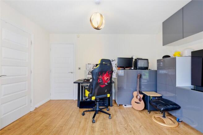 3 bed Terraced for sale Image 8