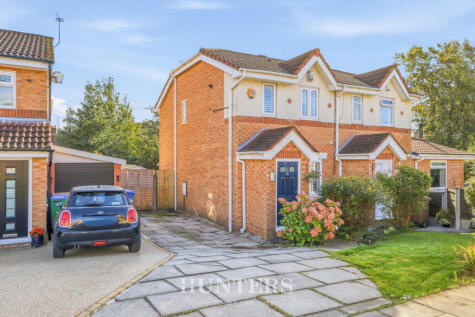 Sepia Grove, Middleton, Manchester, M24