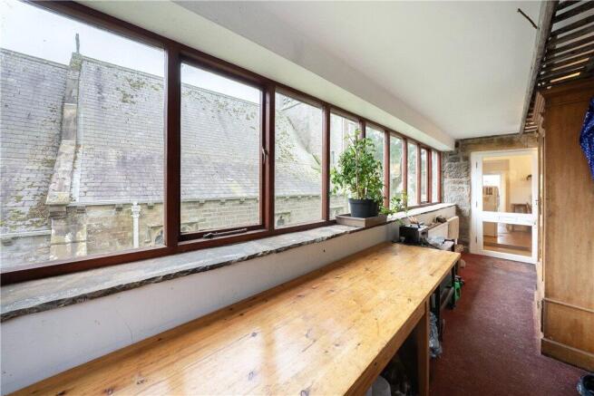 3 bed House for sale Image 9