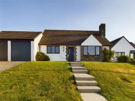 58, Sarahs View, Padstow PL28 8LU