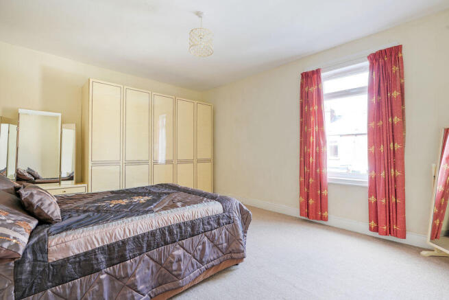 2 bed Terraced for sale Image 8