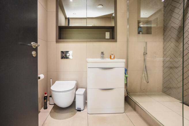 3 bed Block of Apartments for sale Image 10