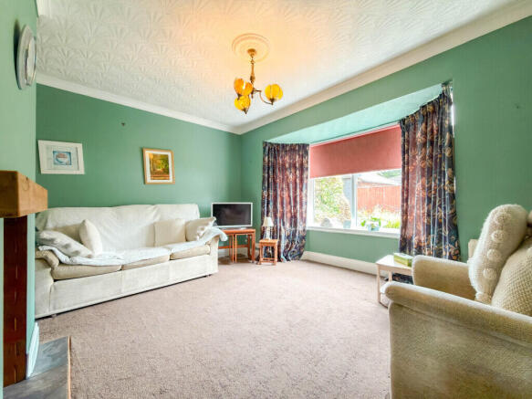 3 bed Bungalow for sale Image 5