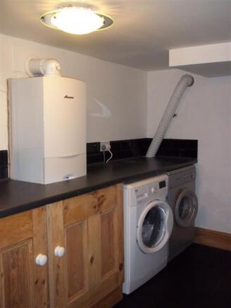UTILITY ROOM :