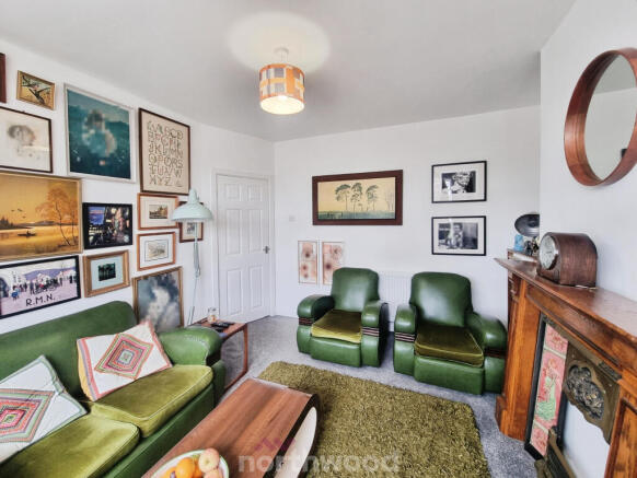 3 bed Semi-Detached for sale Image 10