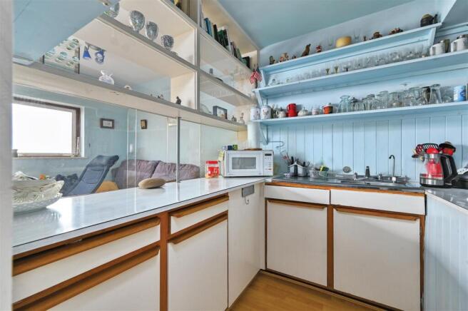 17-Belgrave-Court (18).jpg