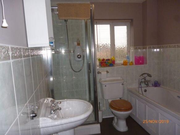 Photo 11